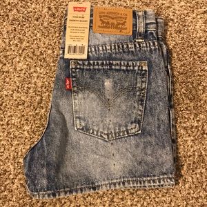 High Rise Levi Shorts